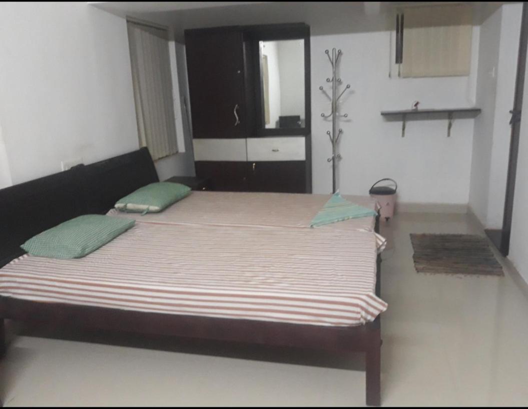 Abru'S Holidays International Travelers Alappuzha Exterior photo